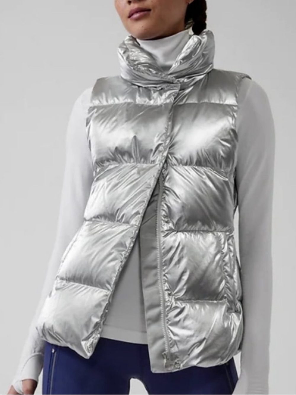 Athleta Downtown Vest Women's XS Silver Down Quilted Puffer Full Zip Pockets